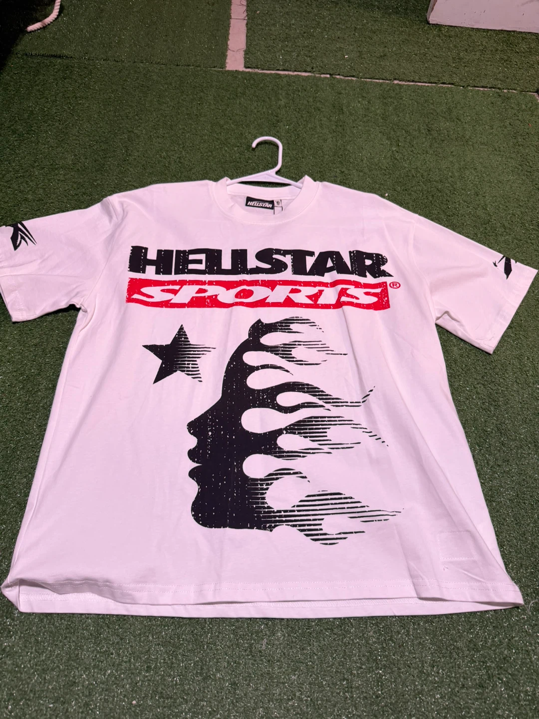 Hellstar “Sports/Family” Graphic Tee – Size M
