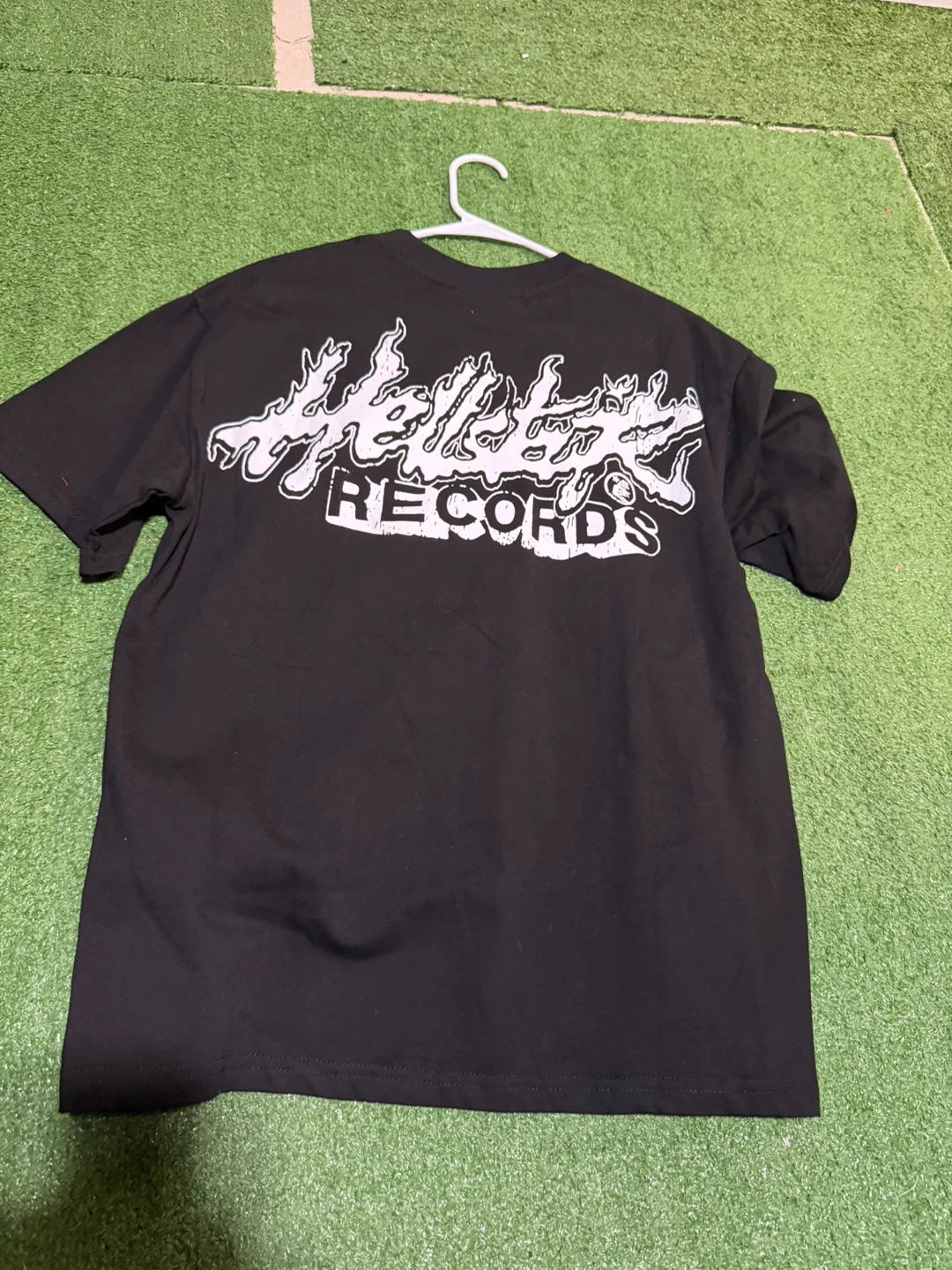 Hellstar “Heaven Sounds Like?” Graphic Tee – Size M - photo 2