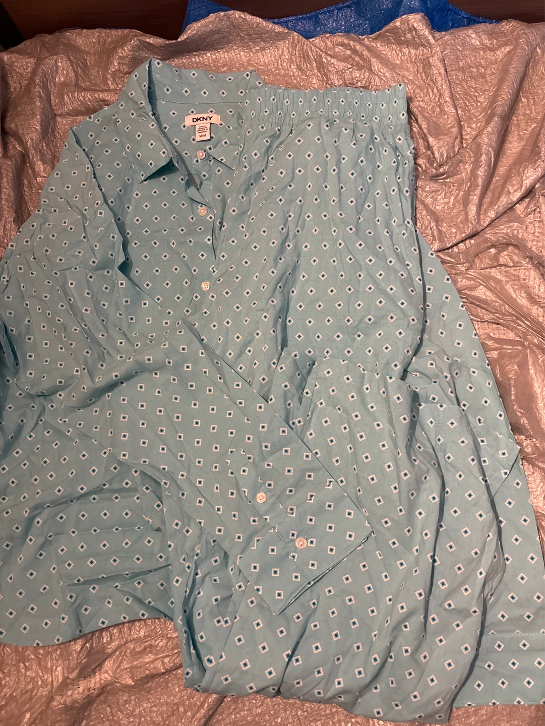 NWOT 2pc DKNY Men's M/M Button-Up Shirt