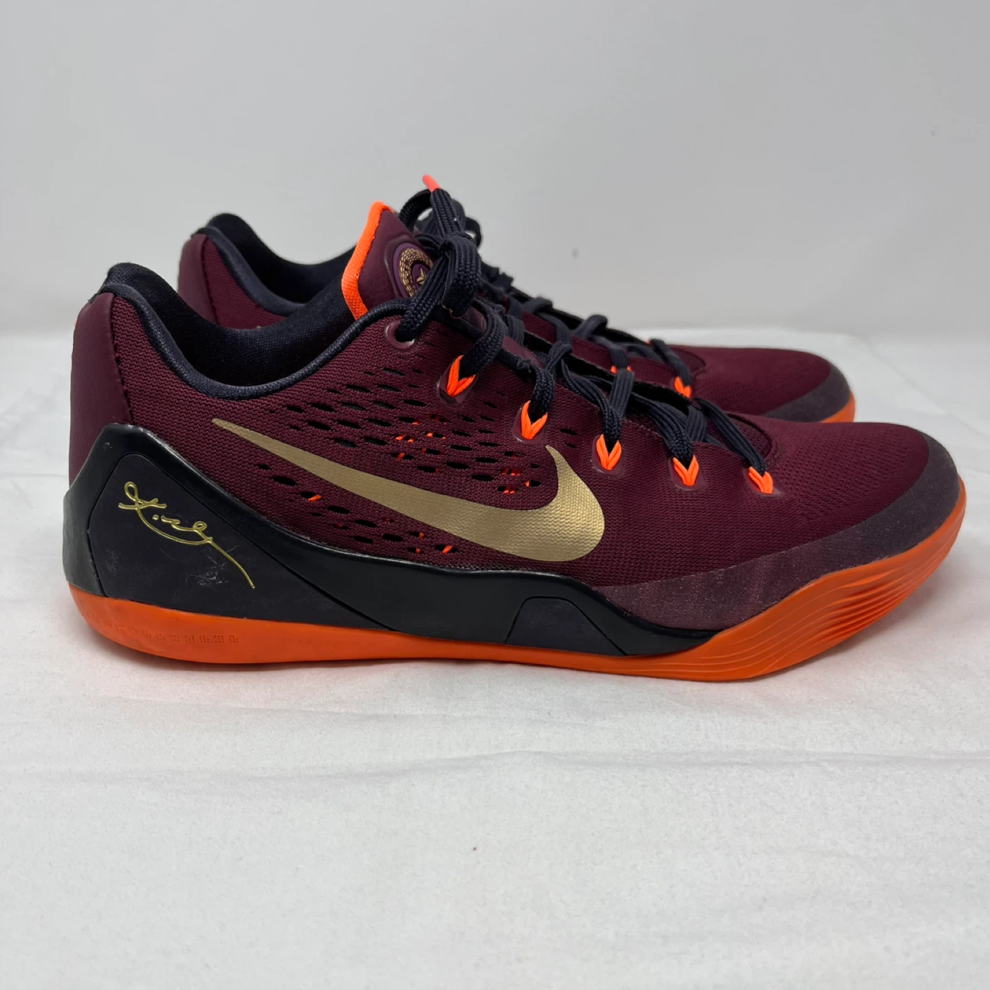 Nike Kobe 9 EM Burgundy Gold Basketball Shoes