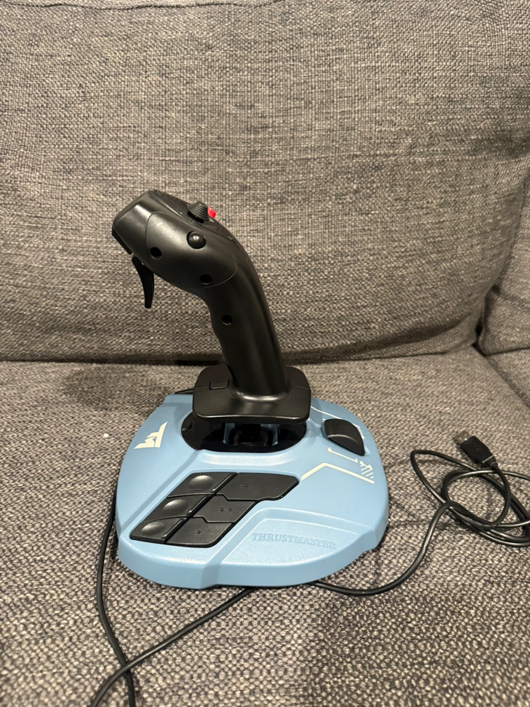 Thrustmaster Airbus TCA Flight Stick and Quadrant - photo 3
