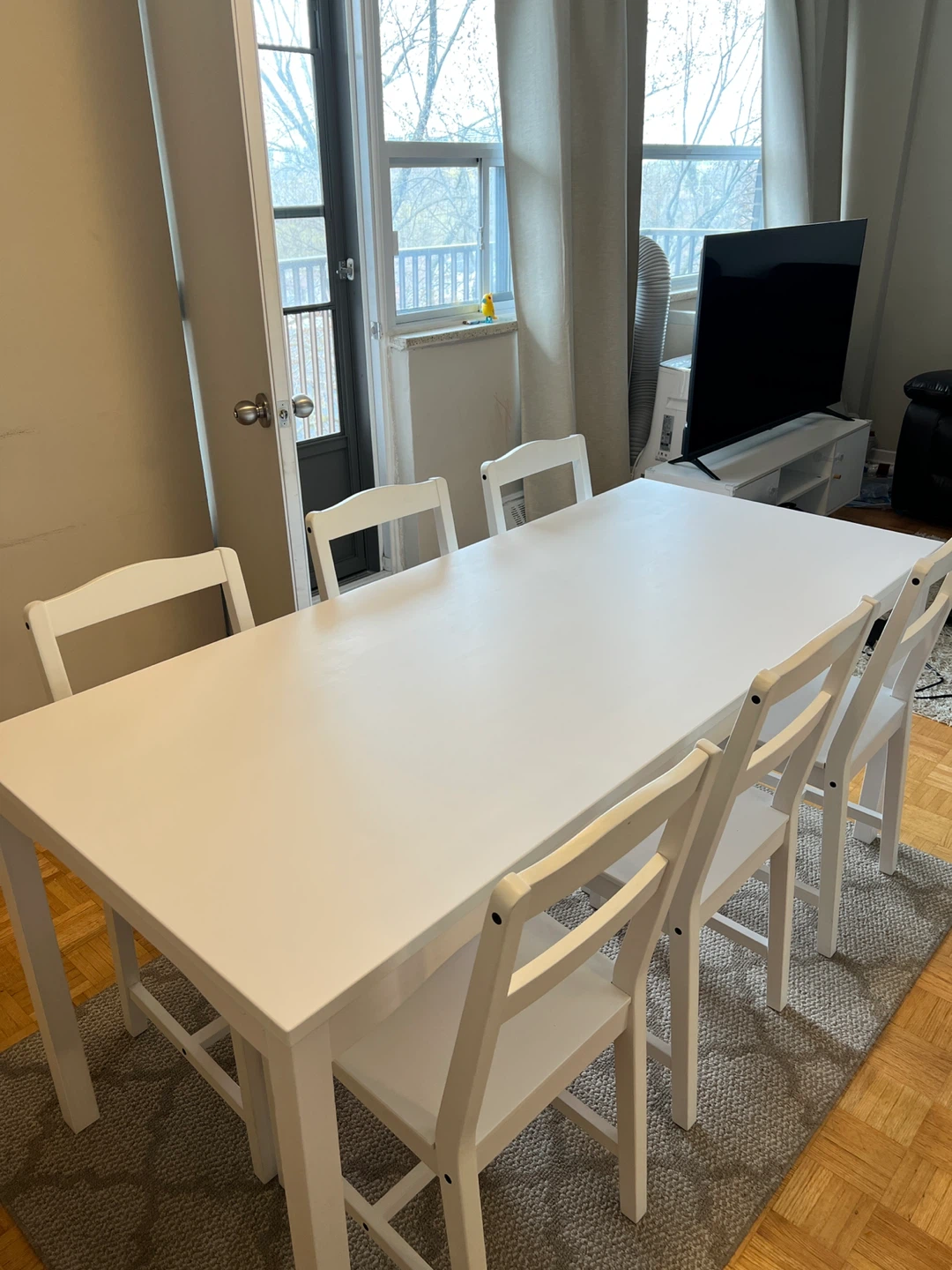 IKEA HAUGA White Dining Table with 6 Chairs Excellent Condition - photo 3