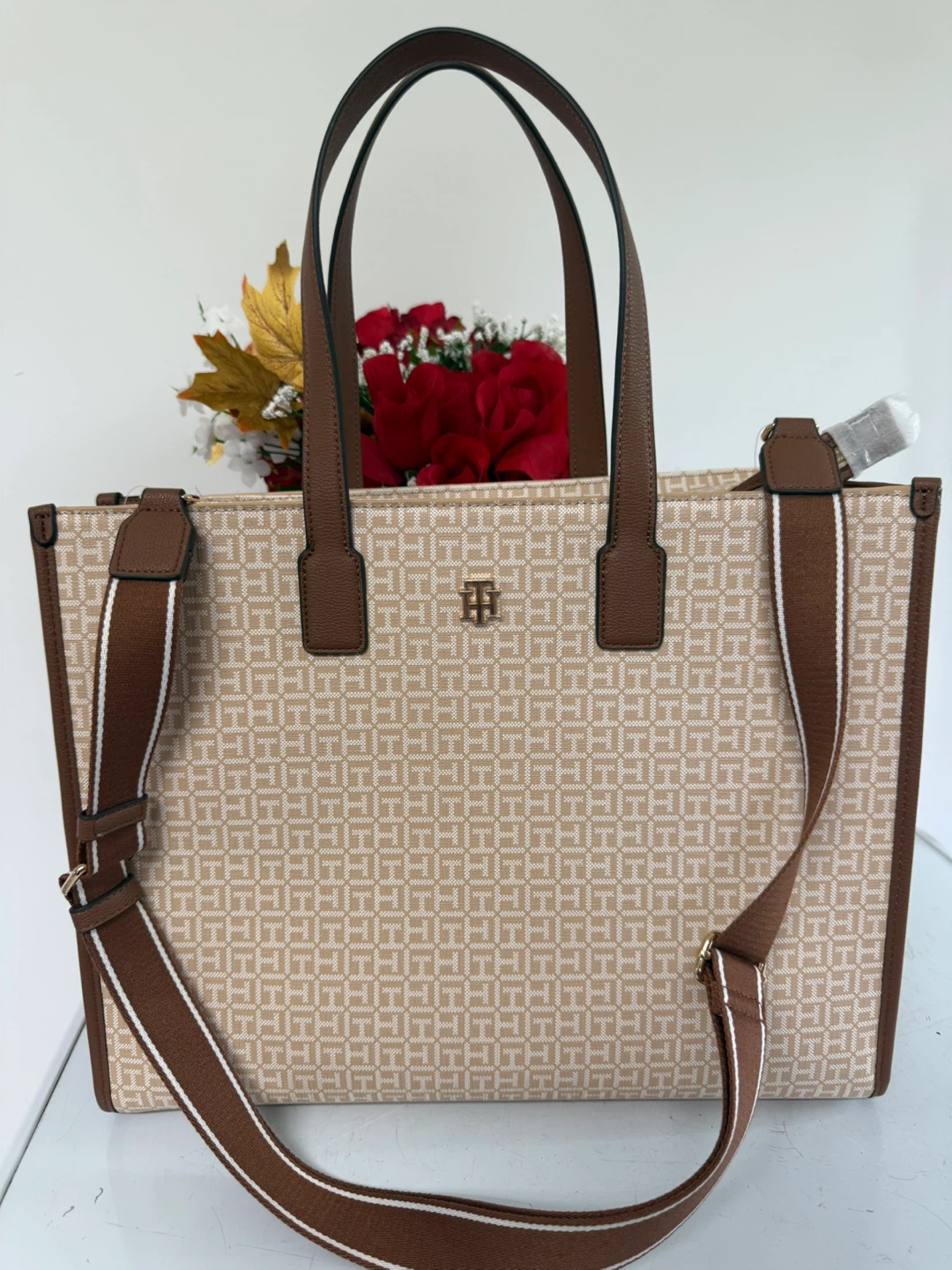 Tommy Hilfiger Tote Bag