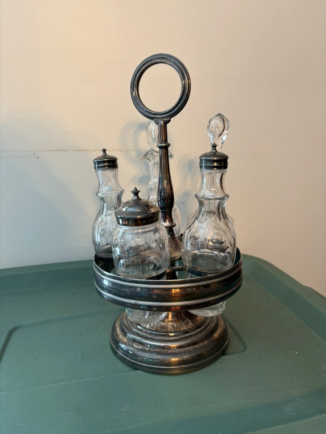 Antique crewet