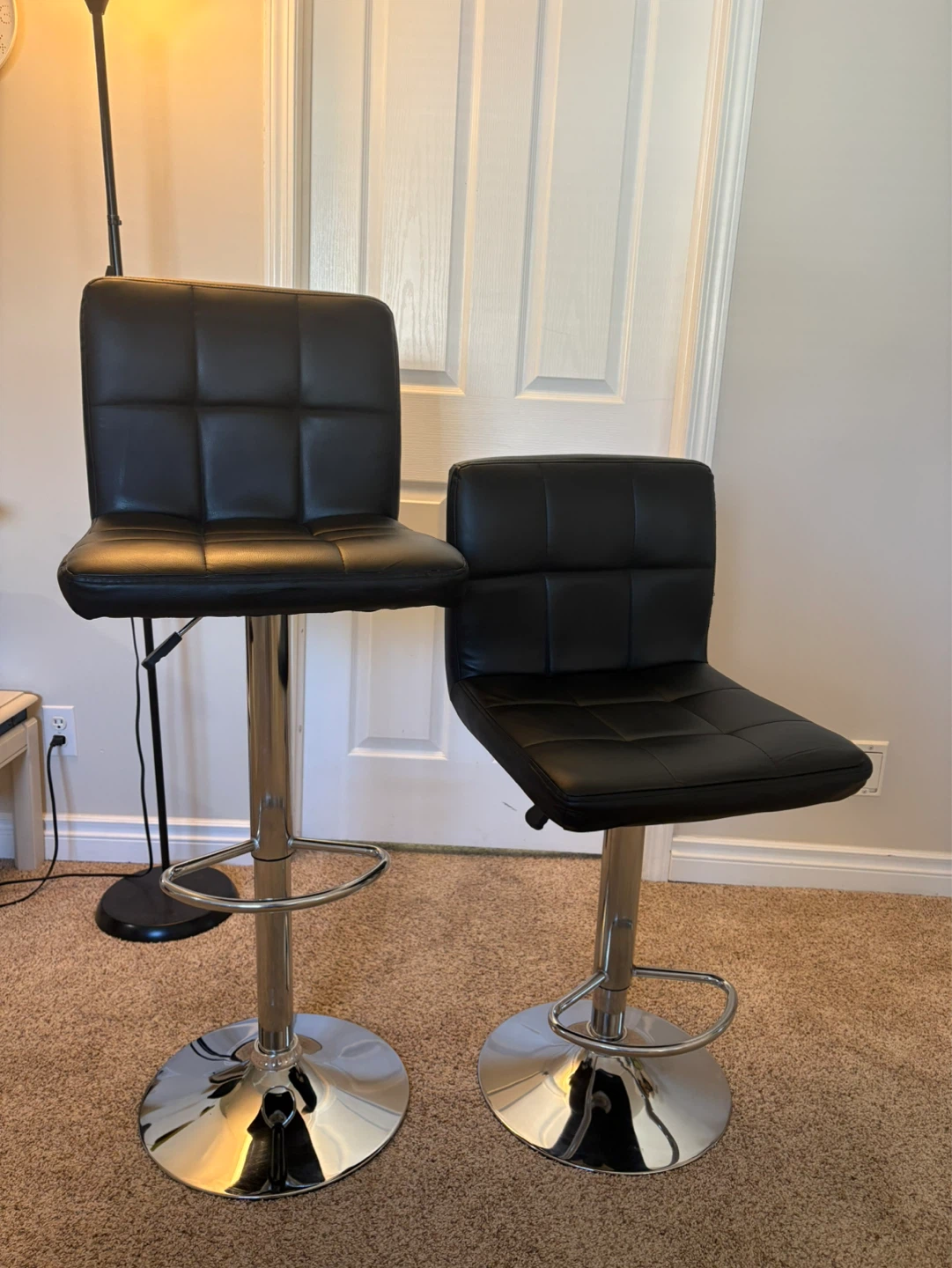 Set of 2 Black Faux Leather Bar Stools with Chrome Base - photo 5
