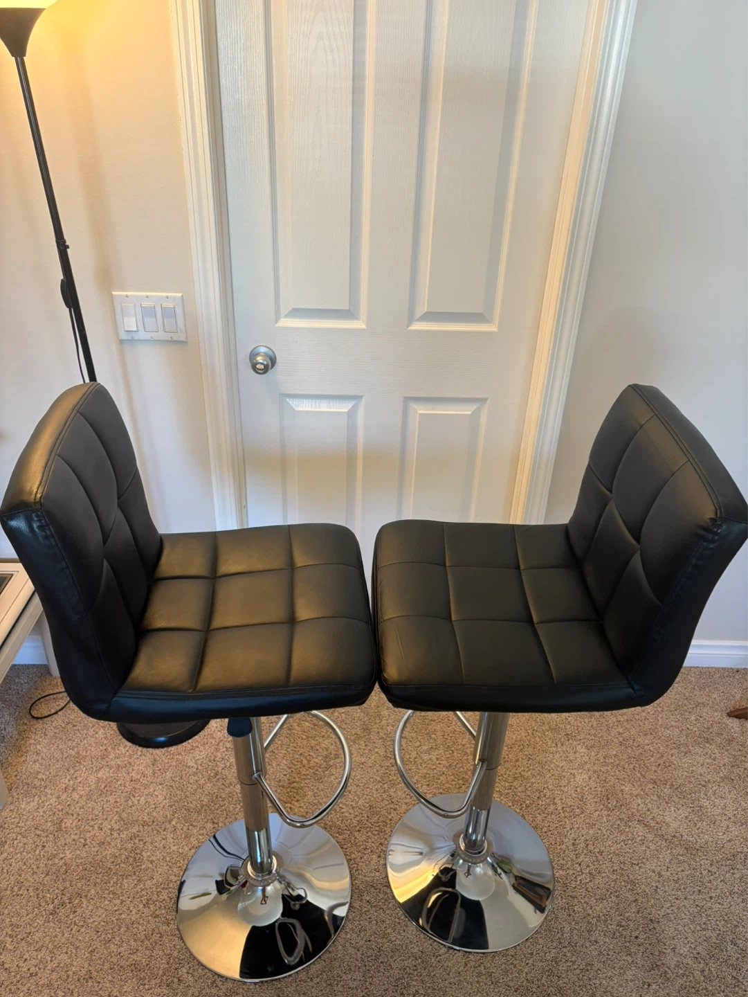 Set of 2 Black Faux Leather Bar Stools with Chrome Base - photo 2