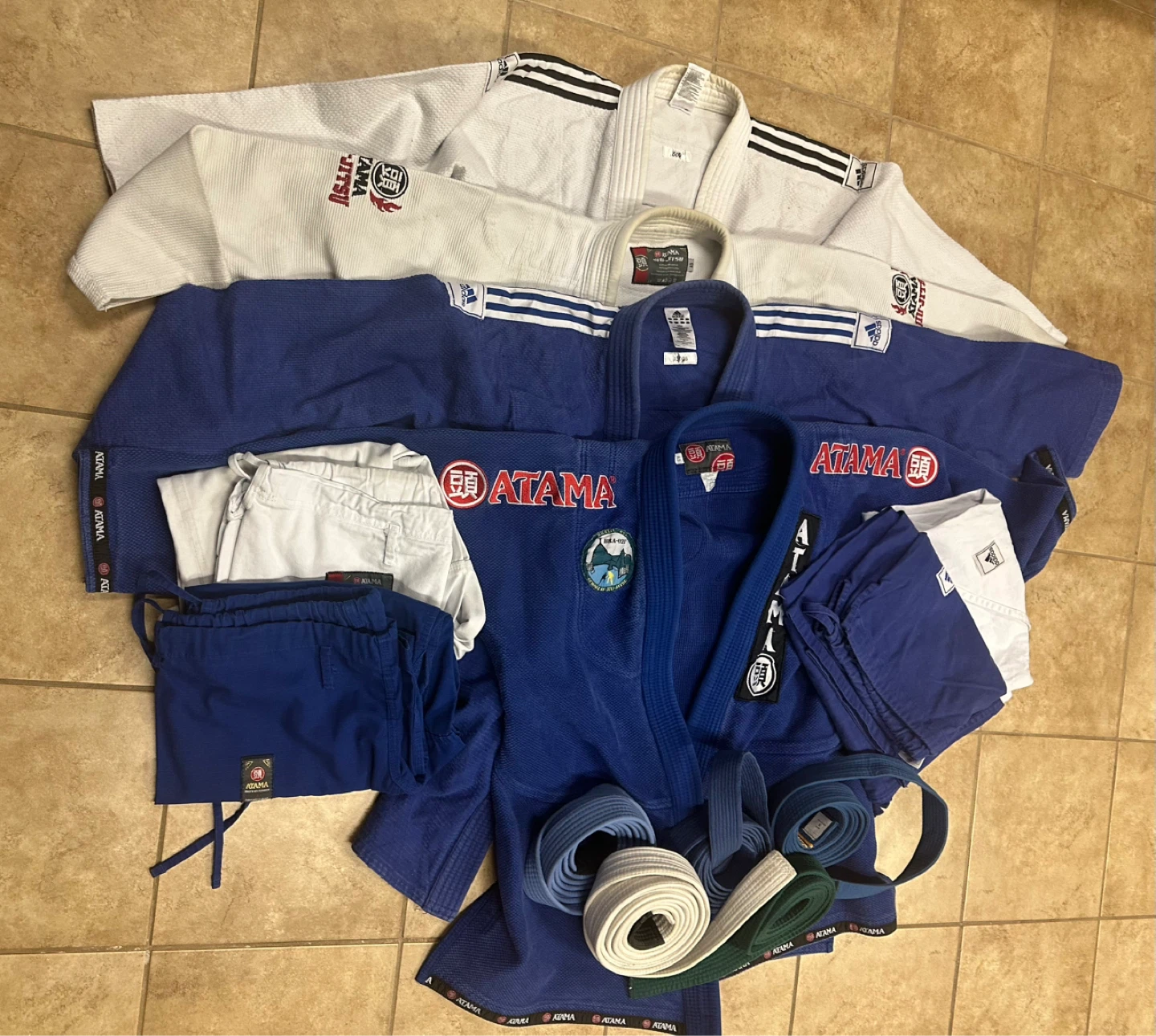 Atama /addidas Jiu-Jitsu Gi Uniform with Belts - photo 2