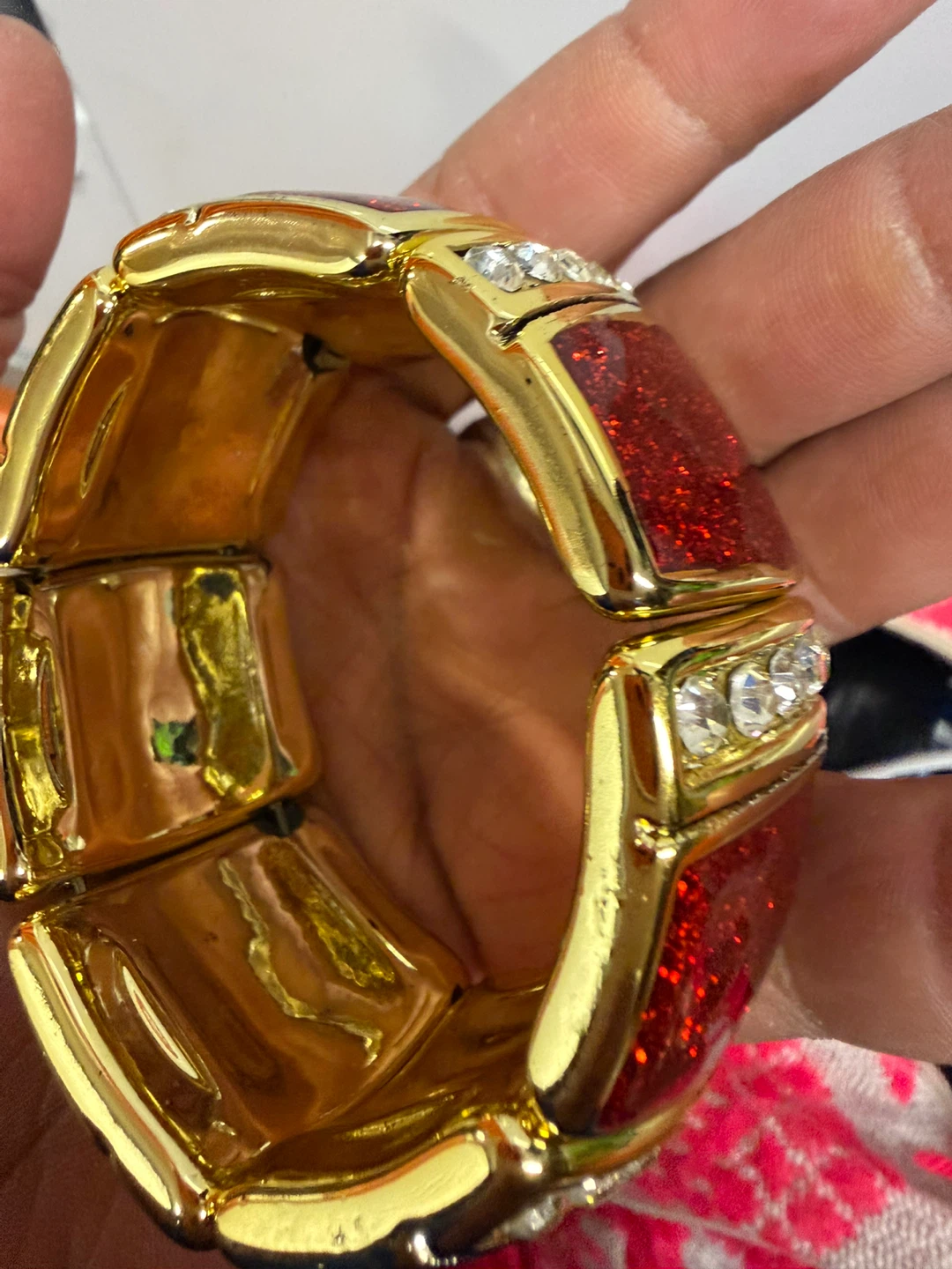 Gold tone stretchy bracelet with red glitter and rhinestones - photo 2