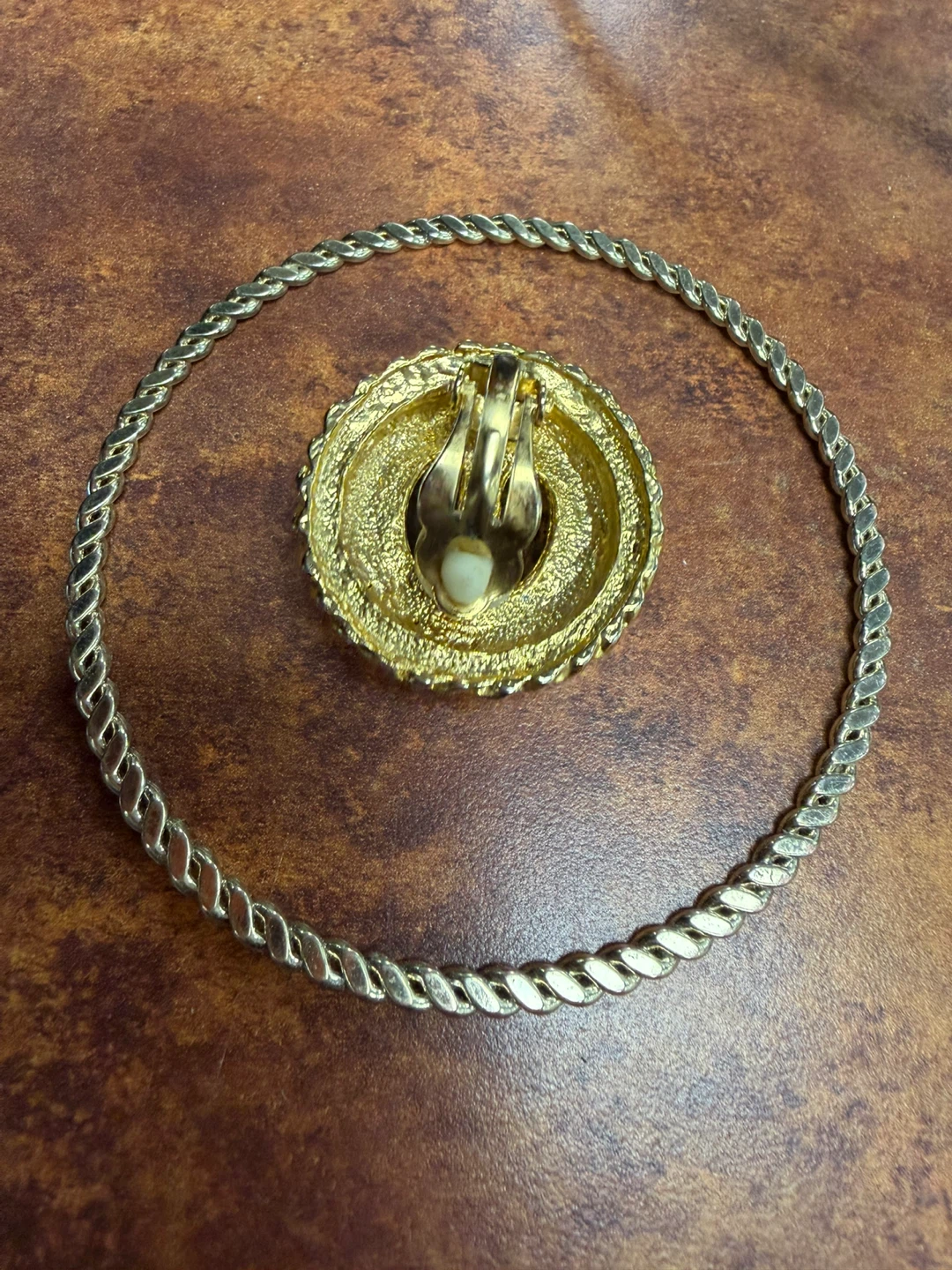 Gold bangle & Matching Button Earrings Set - photo 2
