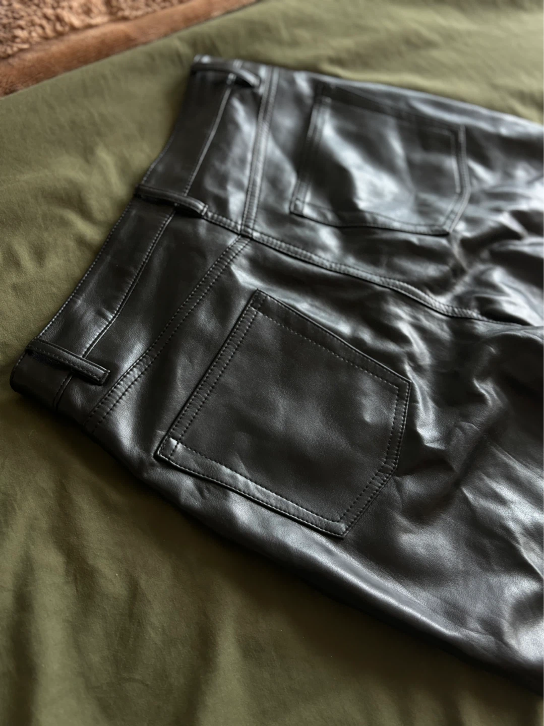 Wilfred "The Melina" Black Faux Leather Pants Size 4 - photo 3