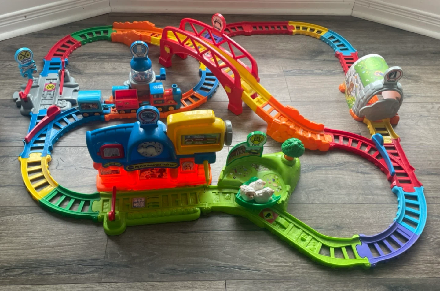 VTech My First Fast Tracks Train Set - photo 3