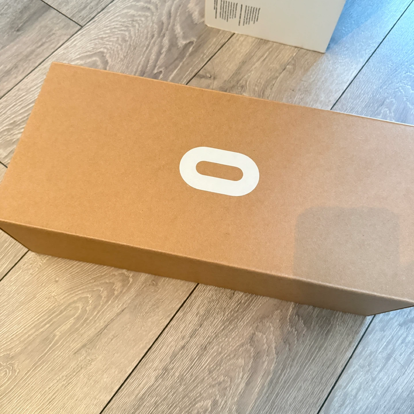 Oculus Quest 2 VR Headset and Controllers - photo 3