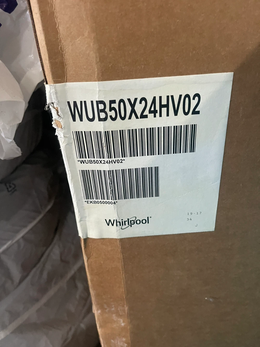 Whirlpool WUB50X24HV Beverage and Wine Cooler - photo 3