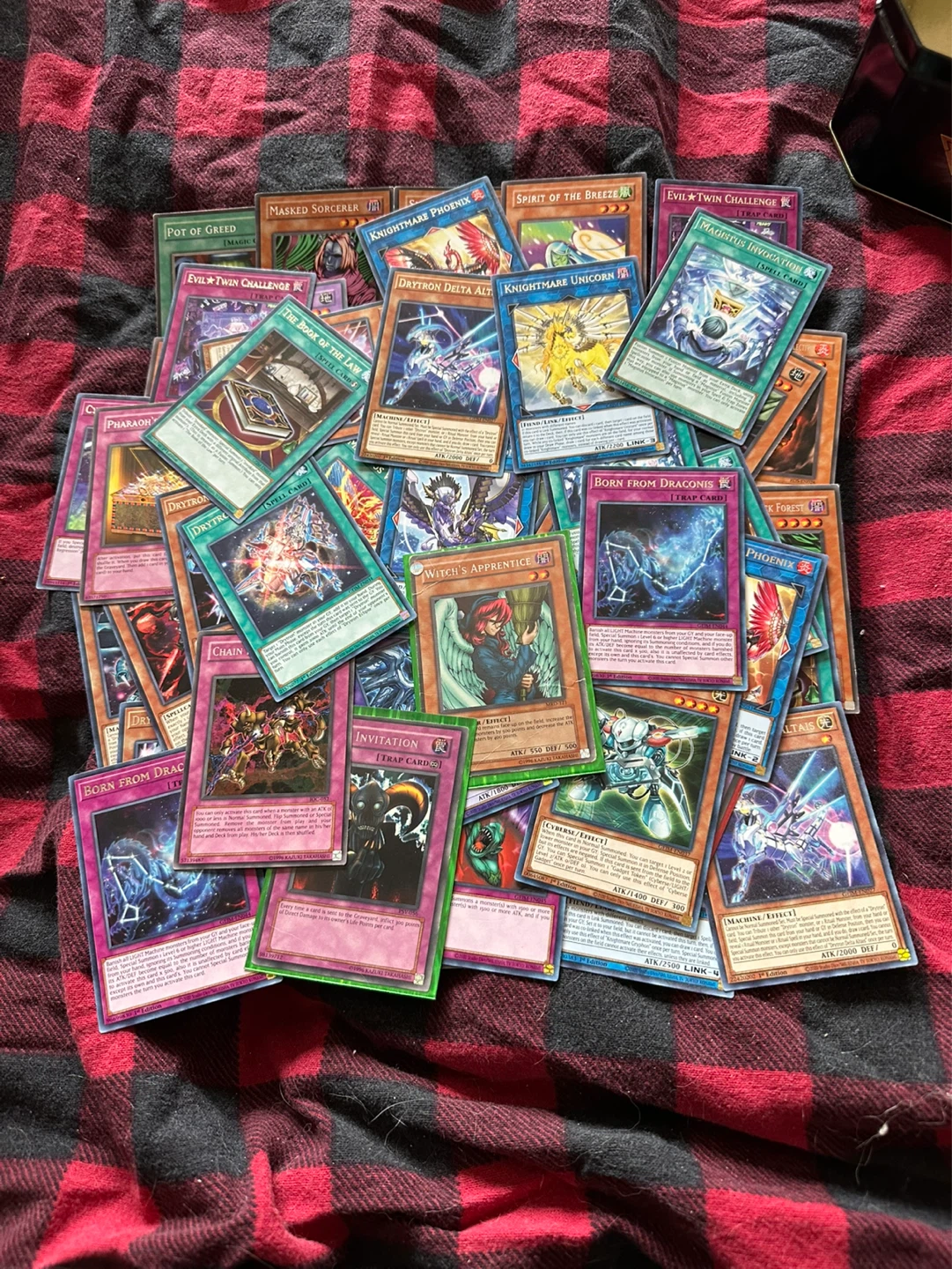 750+ Yu-Gi-Oh Card Bundle - photo 5