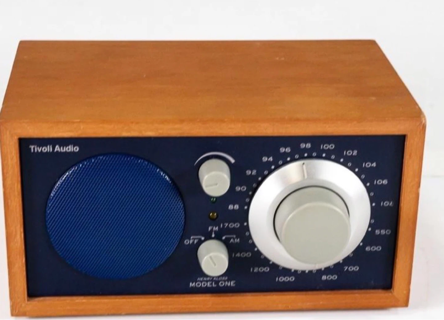 Tivoli Audio Model One AM/FM Radio - photo 2