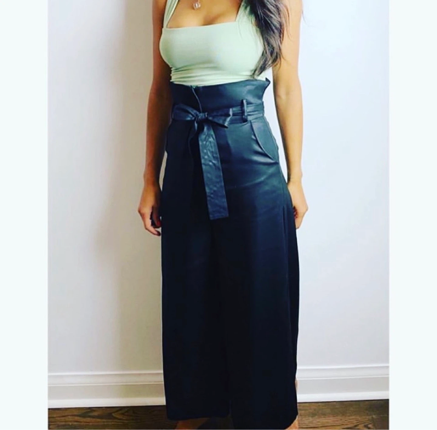 High-waisted wide-leg pants
