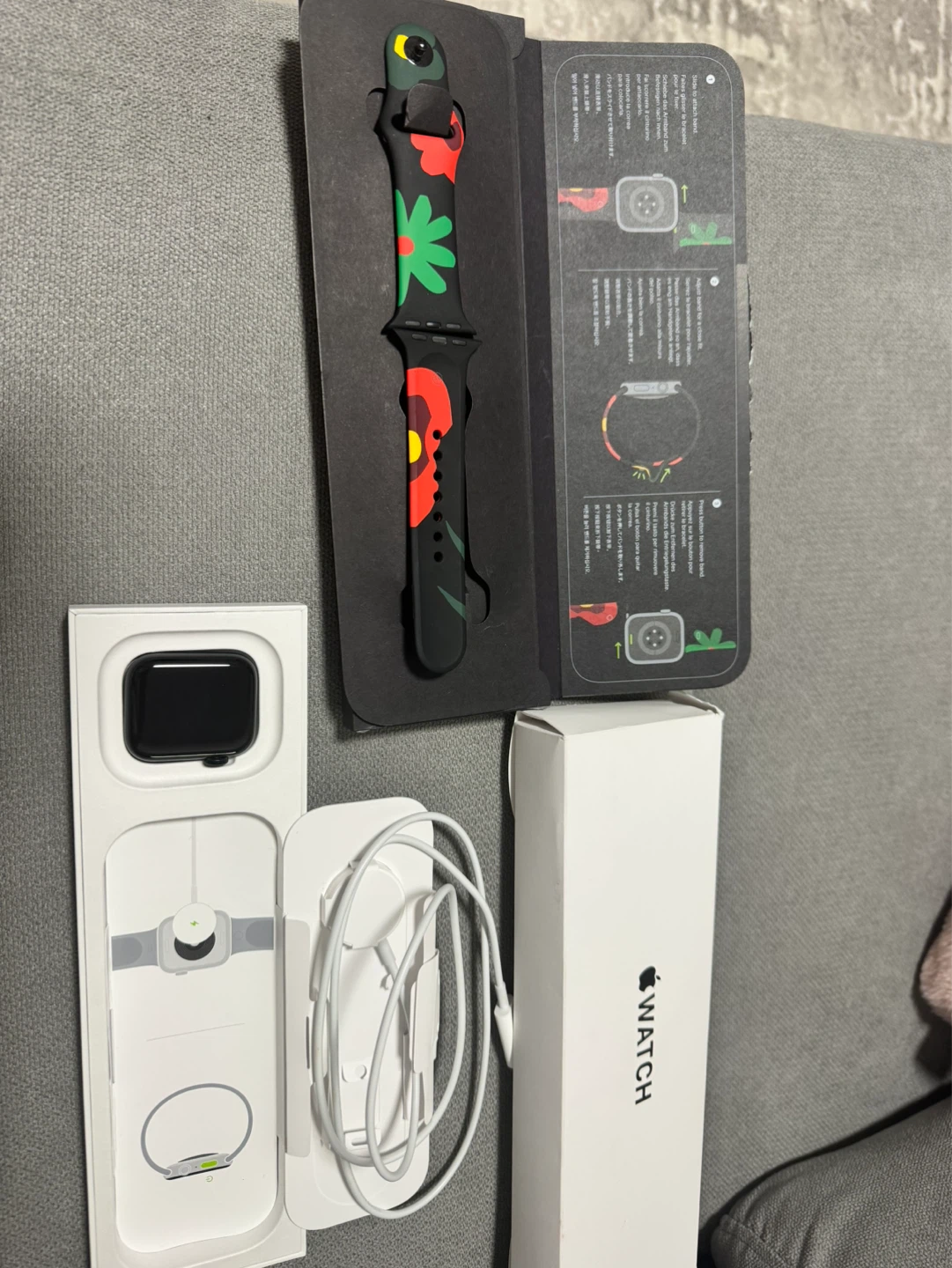 Apple Watch SE (Gen2) 40 MM, GPS,  Aluminium Case