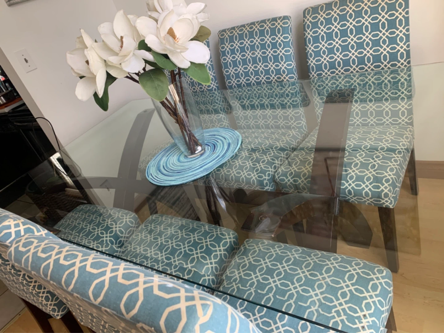 Glass Top Dining Table with 6 Chairs - photo 3