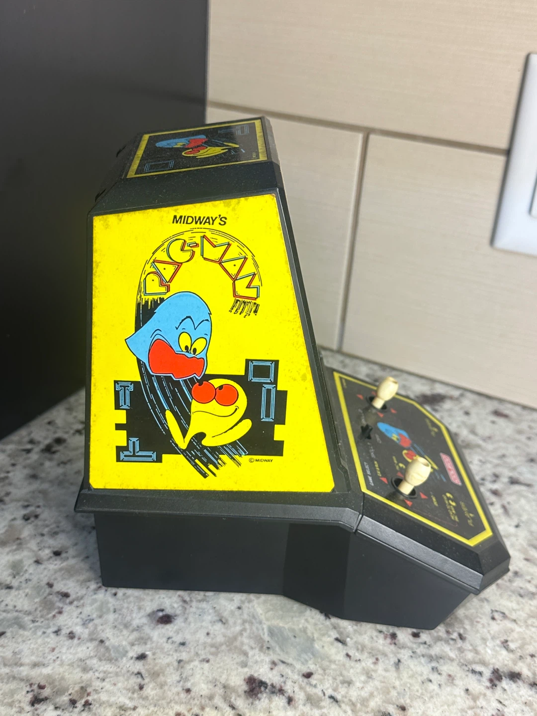 Coleco Pac-Man Handheld Electronic Game - photo 4