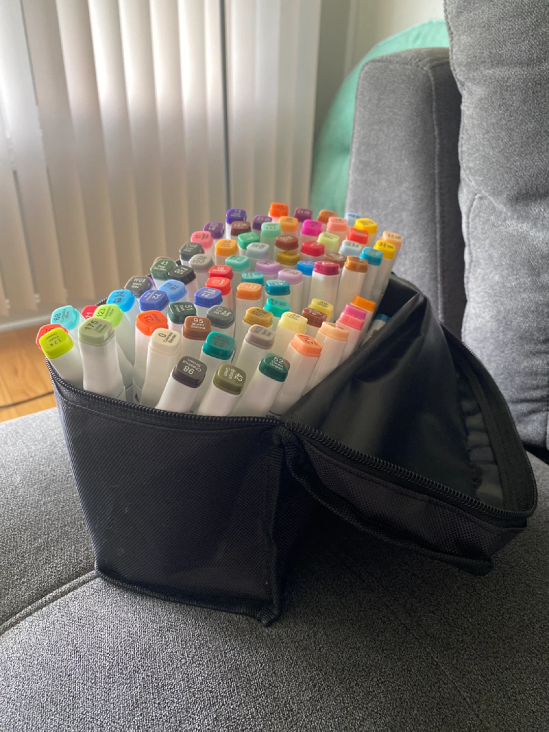 MemOffice 80-Piece Marker Set with Carrying Case - photo 2