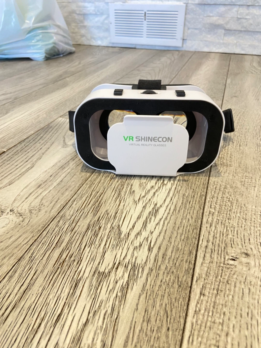 SHINECON Virtual Reality Glasses