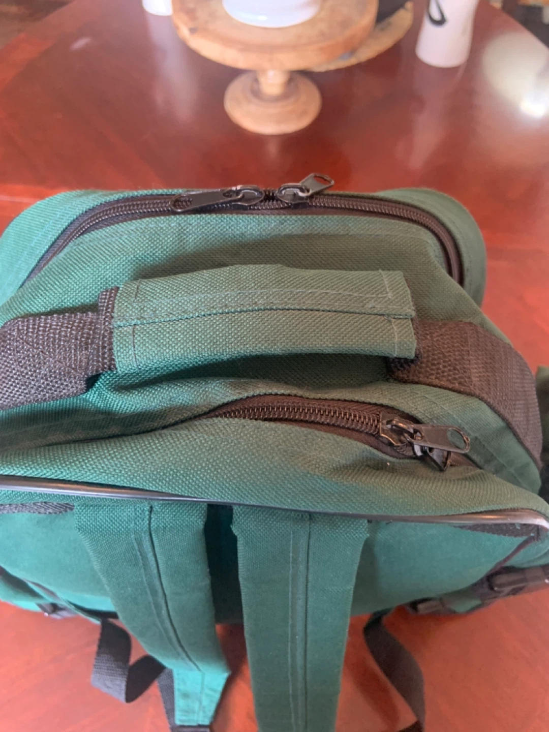 Green Picnic Backpack with Utensils and Plates - photo 4