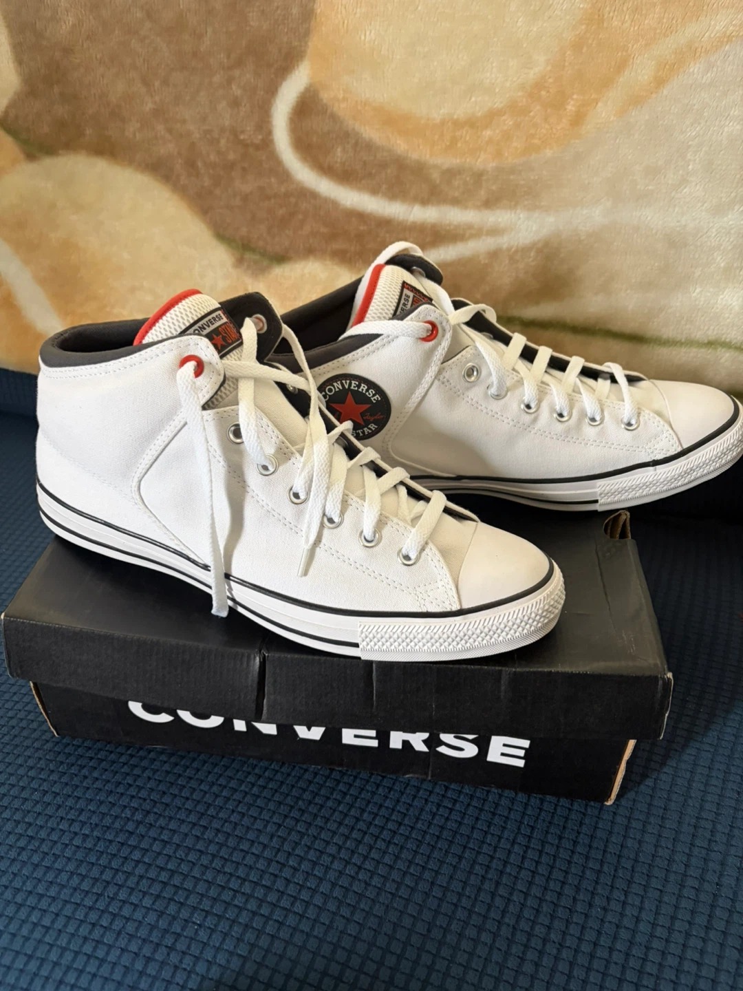 Converse Chuck TaylorSneakers