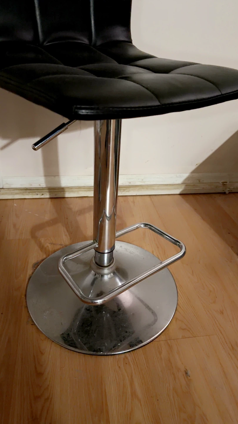 Black Swivel Bar Stool - photo 4