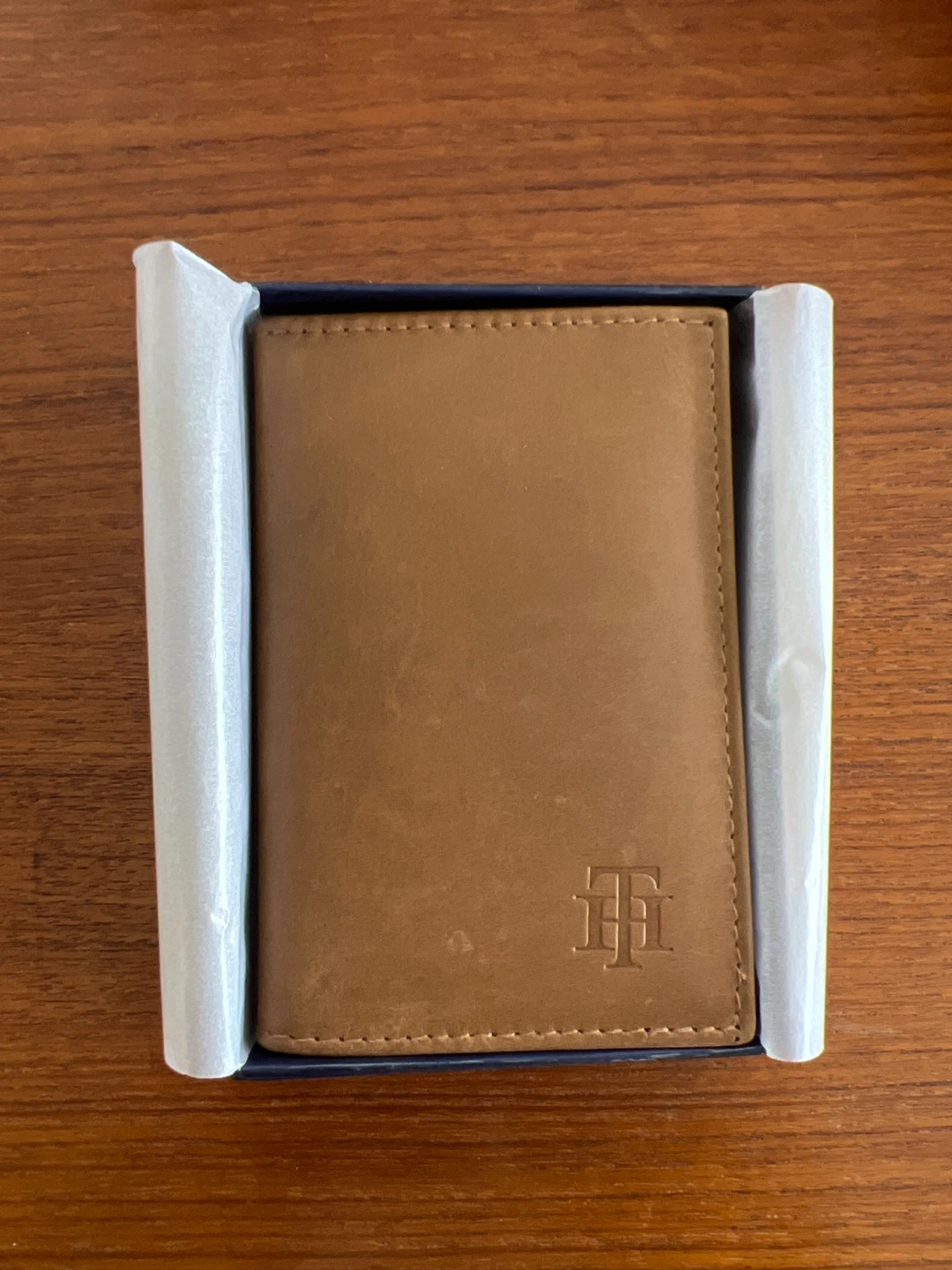 Tommy Hilfiger Brown Leather Bifold Wallet in Box