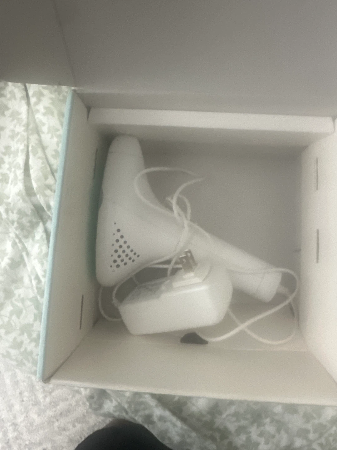 Silk'n BellaFlash Home Pulsed Light Hair Removal Device - photo 2