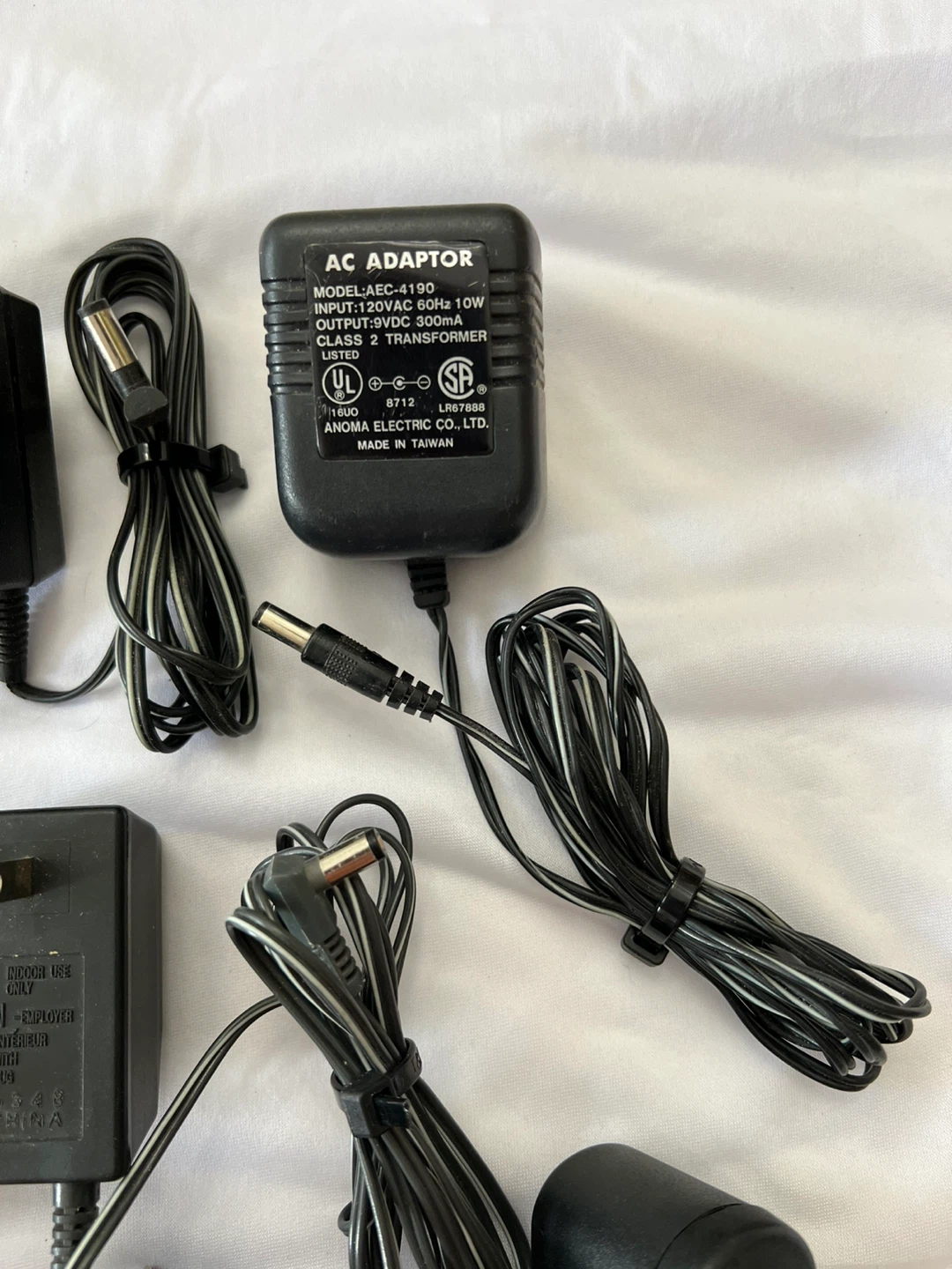 9 AC Power Adapters - photo 2