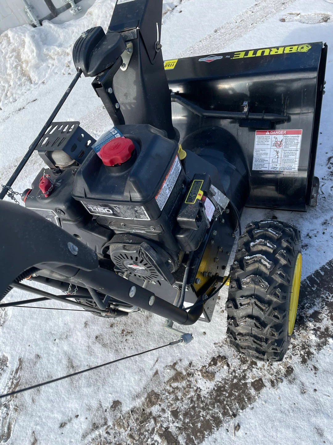 Brute 27" Dual-Stage Snow Series Snowblower