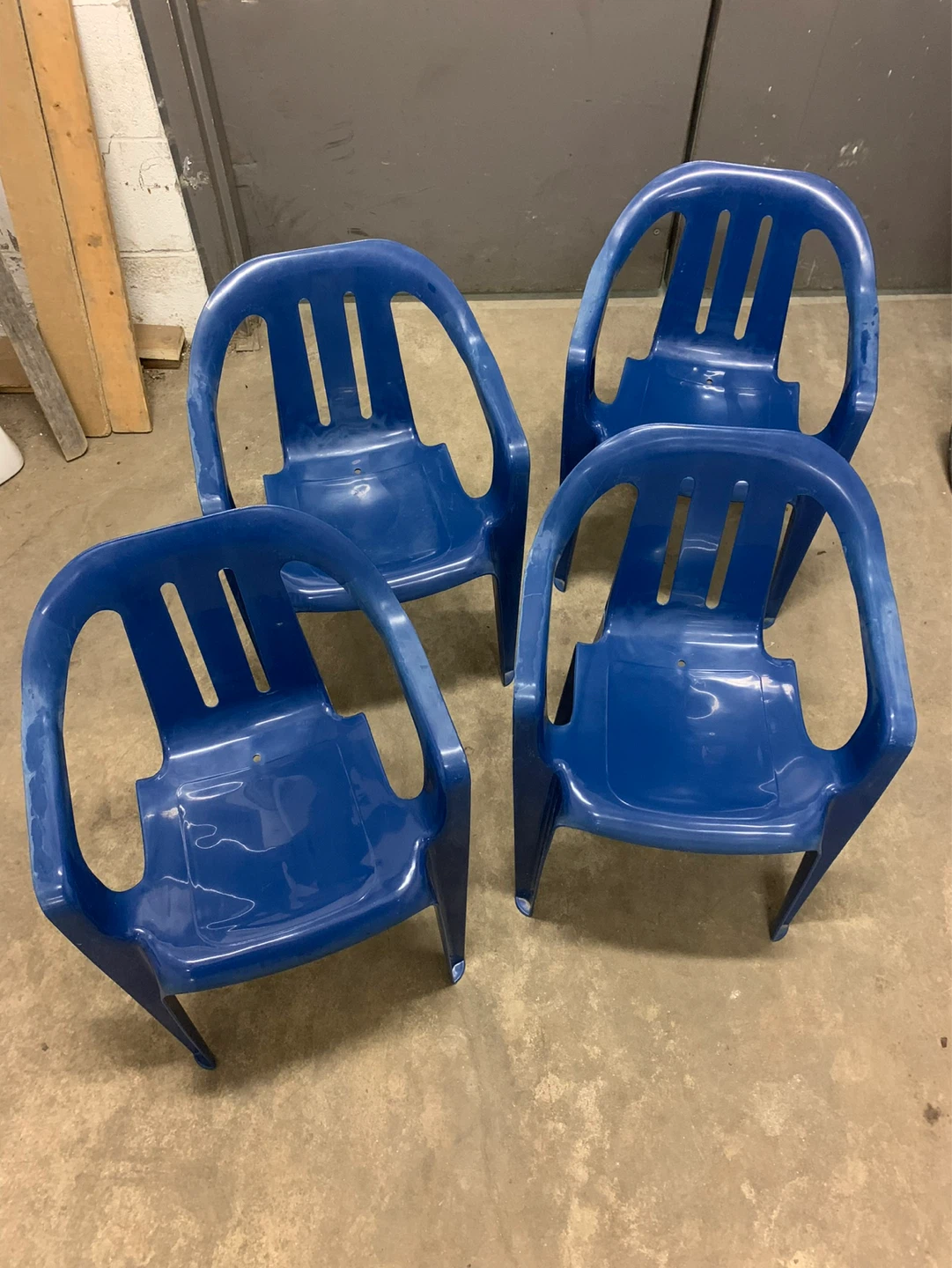 Set of 4 Blue Plastic Children’s Chairs