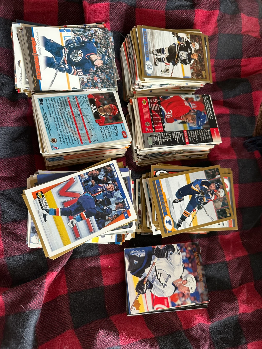650+ Hockey Card Bundle - photo 2