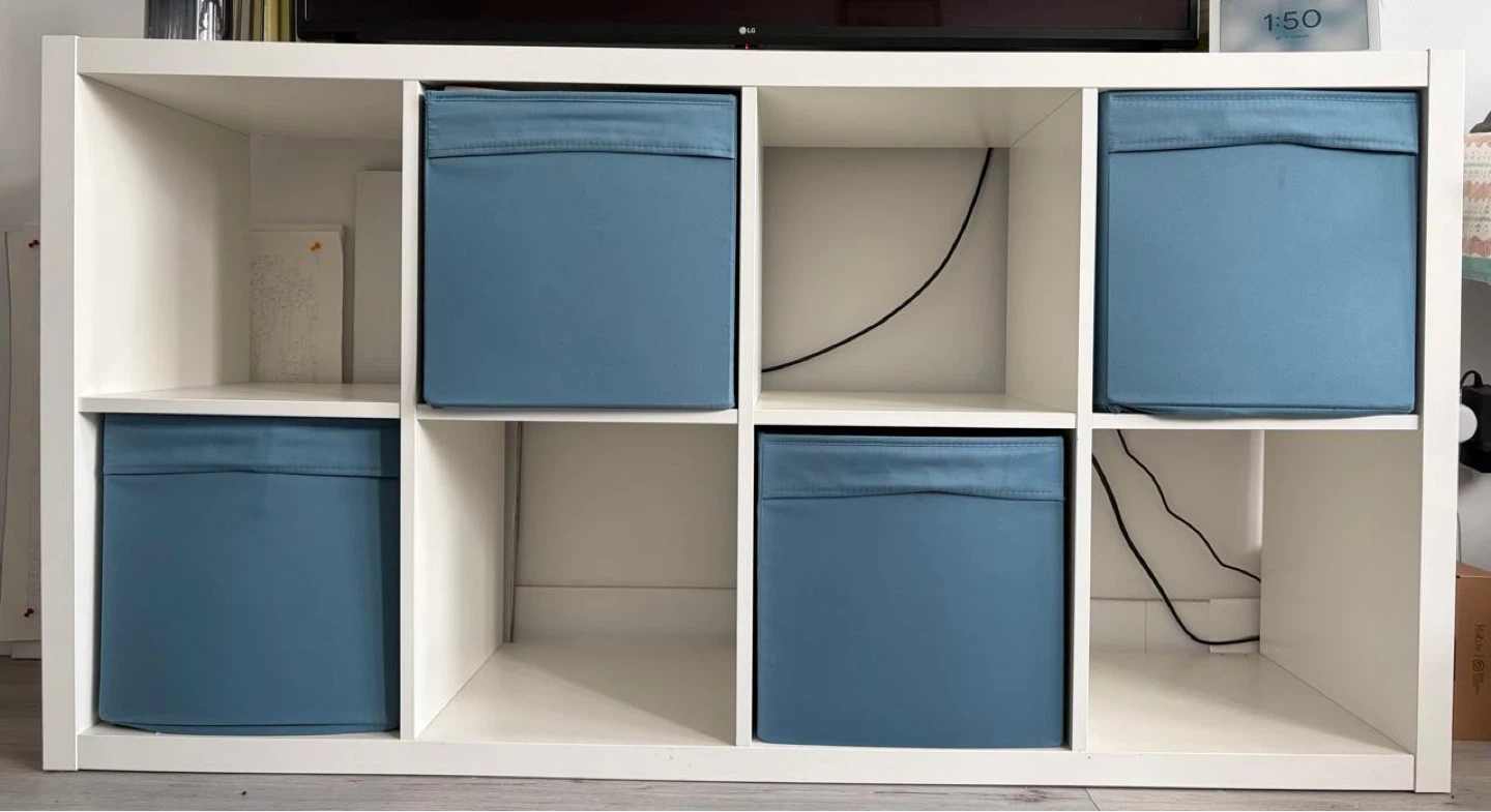 IKEA KALLAX Shelf Unit – White (77x147 cm)