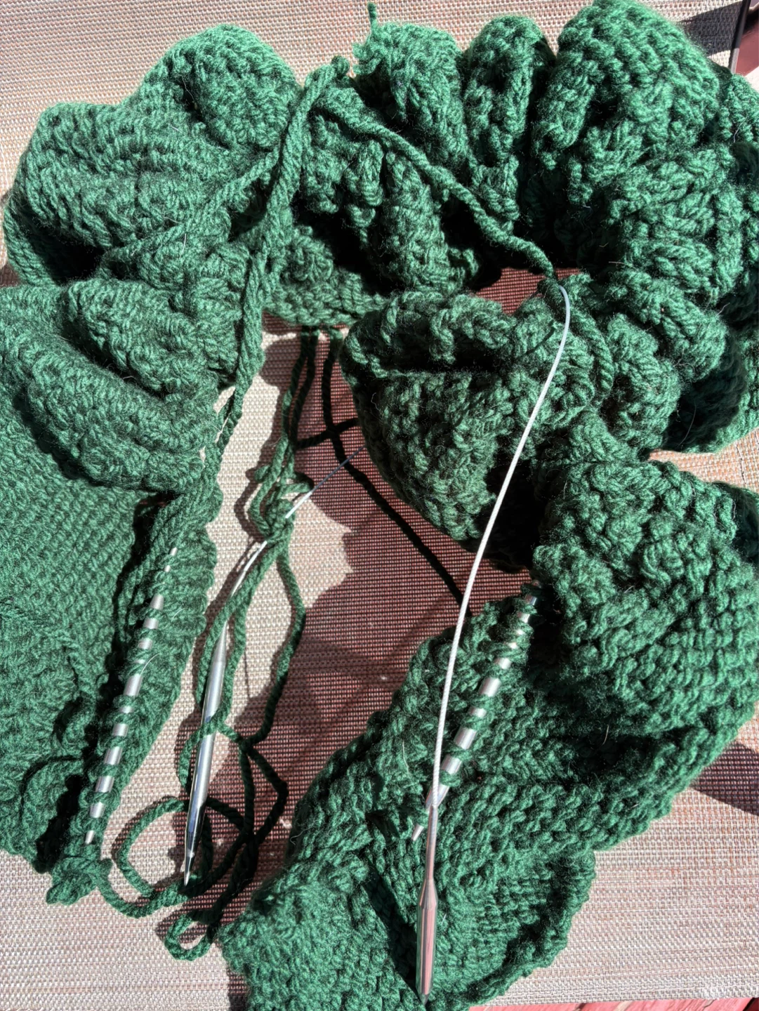Green Knitting Yarn with Needles and Pattern Sheet - photo 3