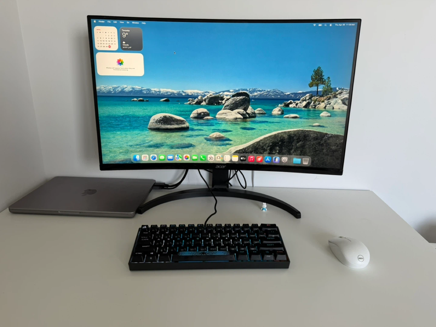 Apple MacBook Pro (Cracked LCD) M2 Pro, 16GB RAM, 512GB SSD