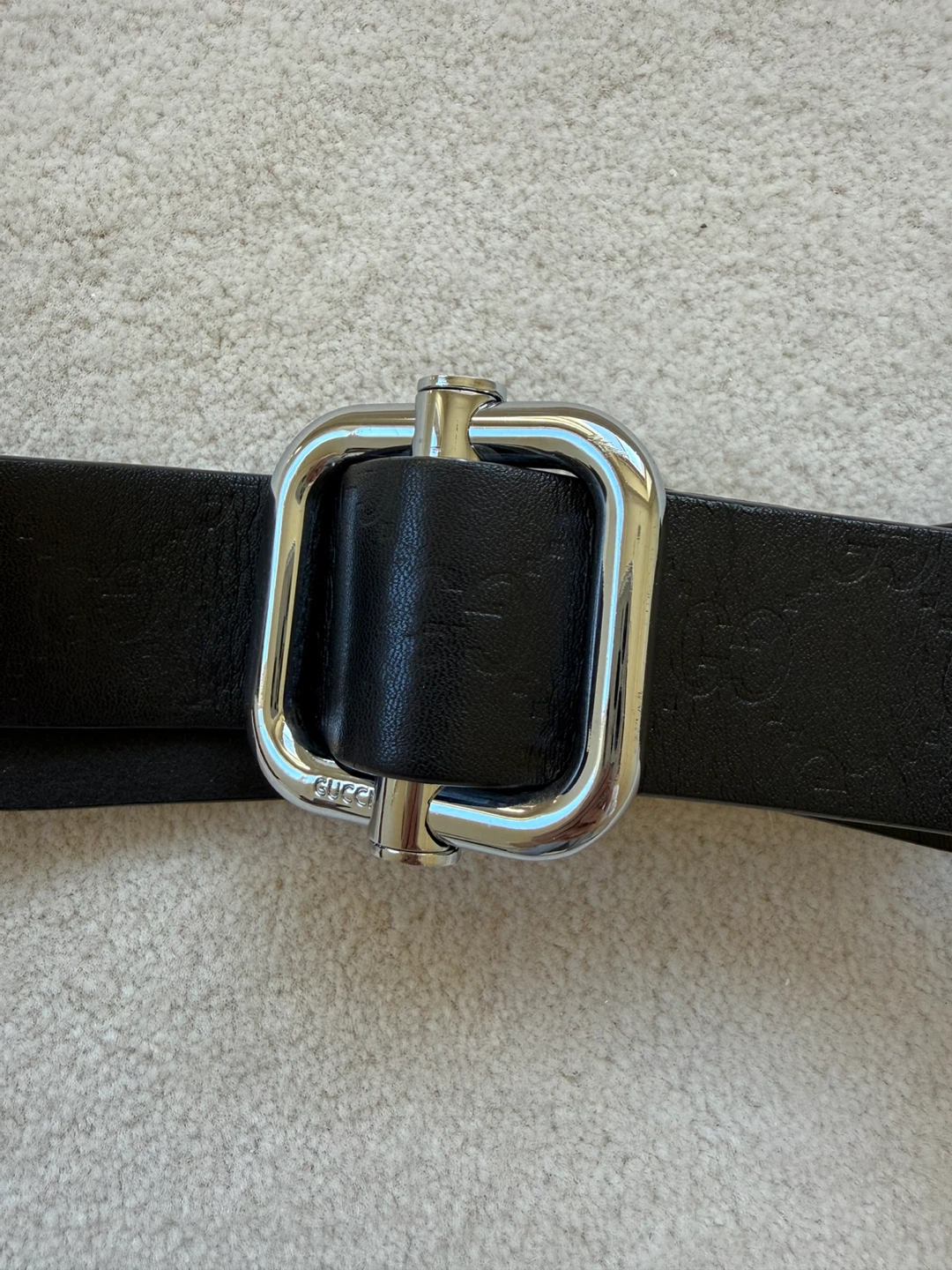 Black Gucci Belt with Silver Buckle - photo 2