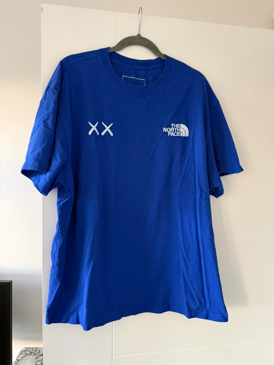 The North Face x KAWS T-Shirt XL Royal Blue - photo 3