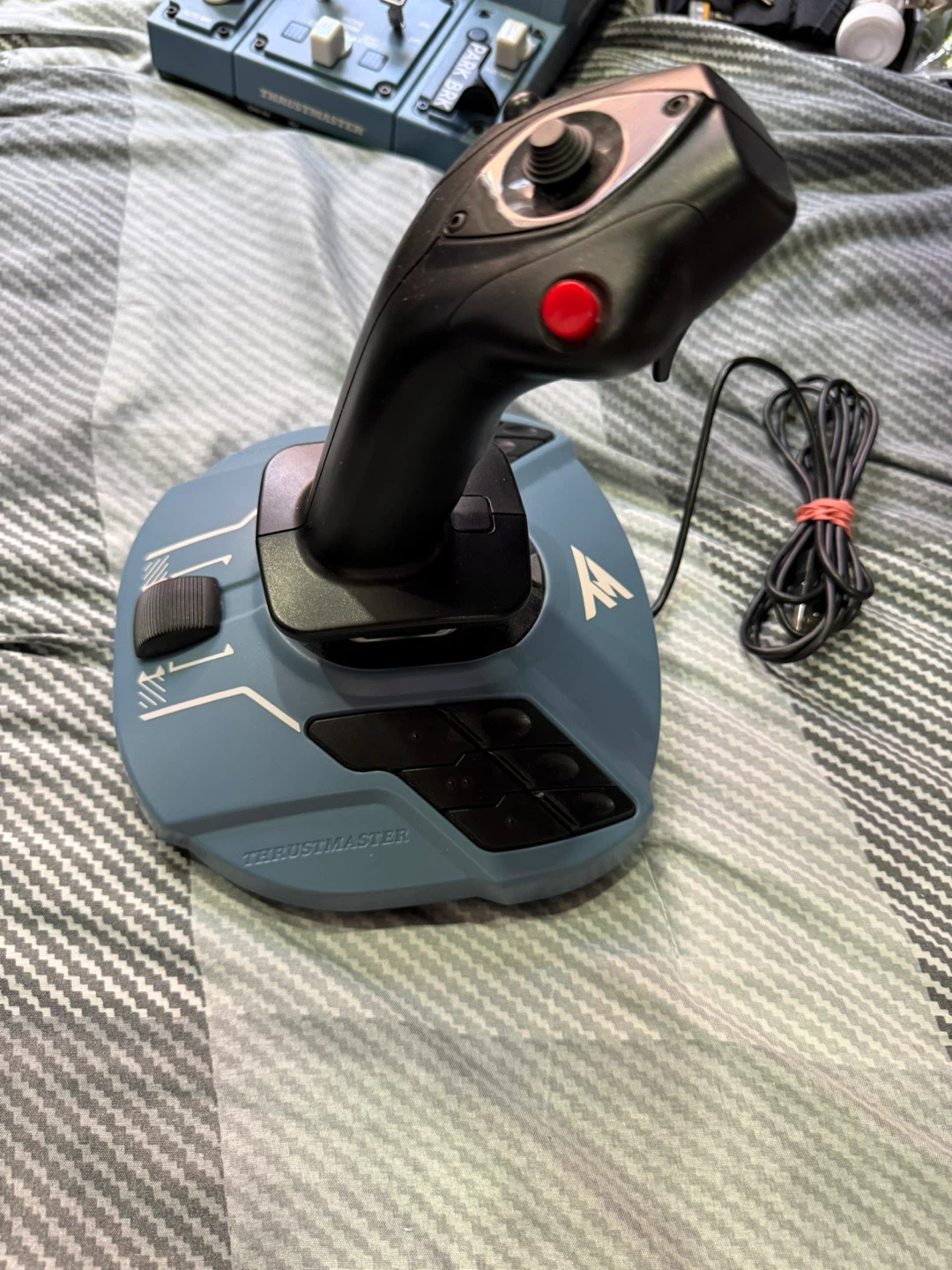 Thrustmaster TCA Airbus Edition Joystick & Throttle Quadrant - photo 2