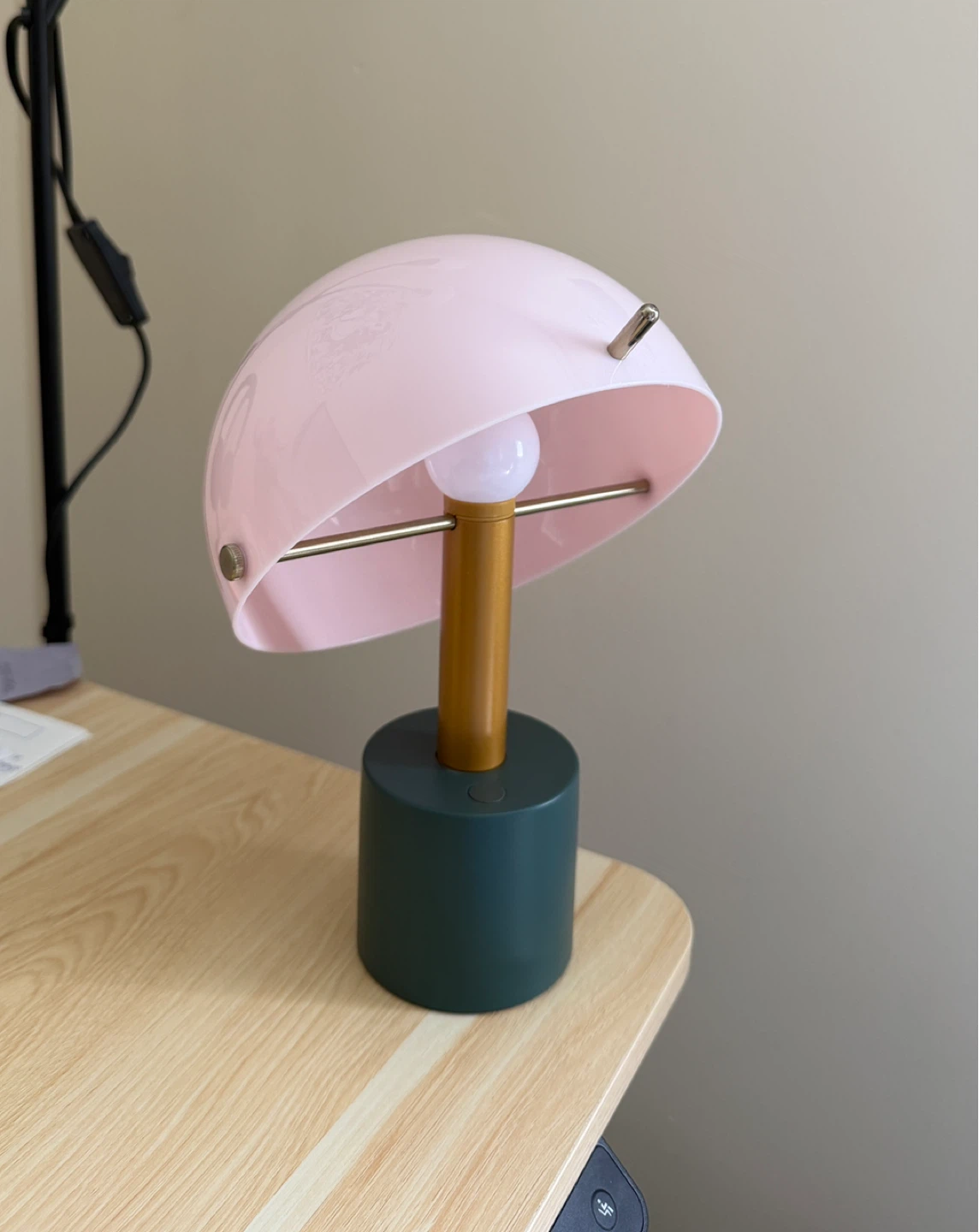 IKEA NÖDMAST LED Portable Lamp - Light Pink/Dark Gray-Green