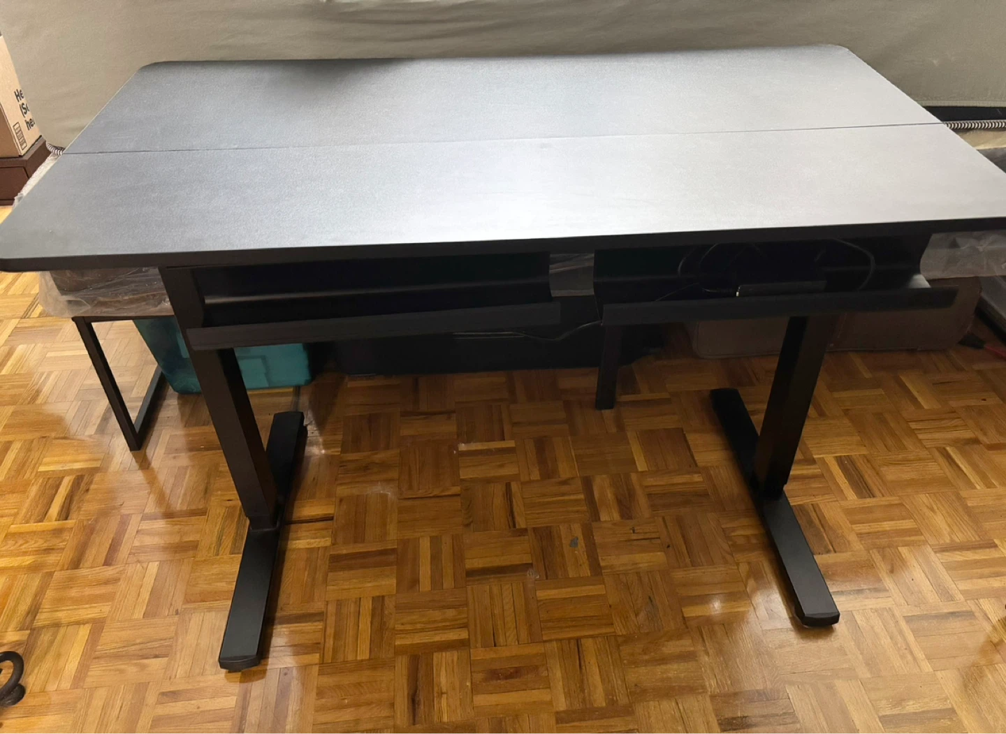 Ergomaker adjustable standing desk