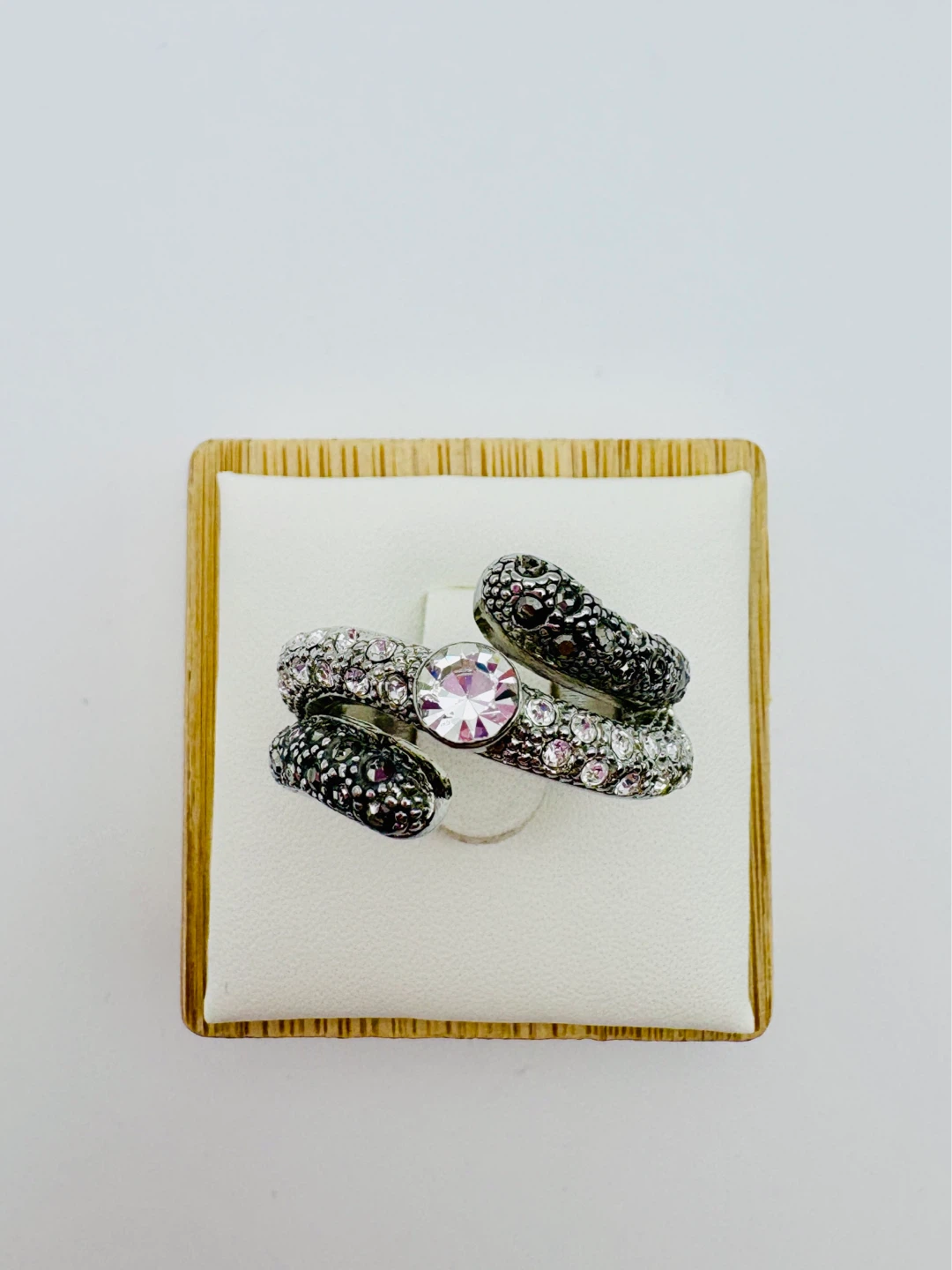 Vintage Snake Wrap Ring Silver Tone with Crystals - Size 6 - photo 2