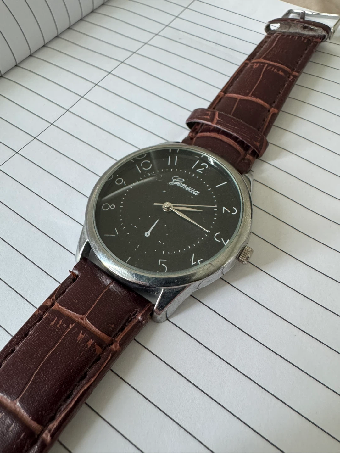 Geneva Men's Analog Watch with Brown Leather Strap