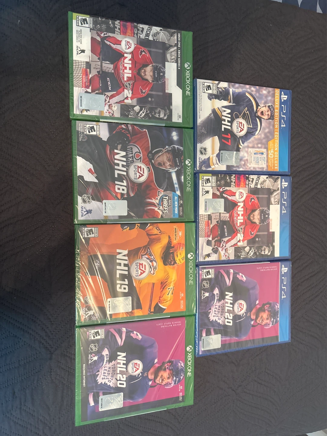 EA Sports NHL Video Games Bundle (NHL 17-21)