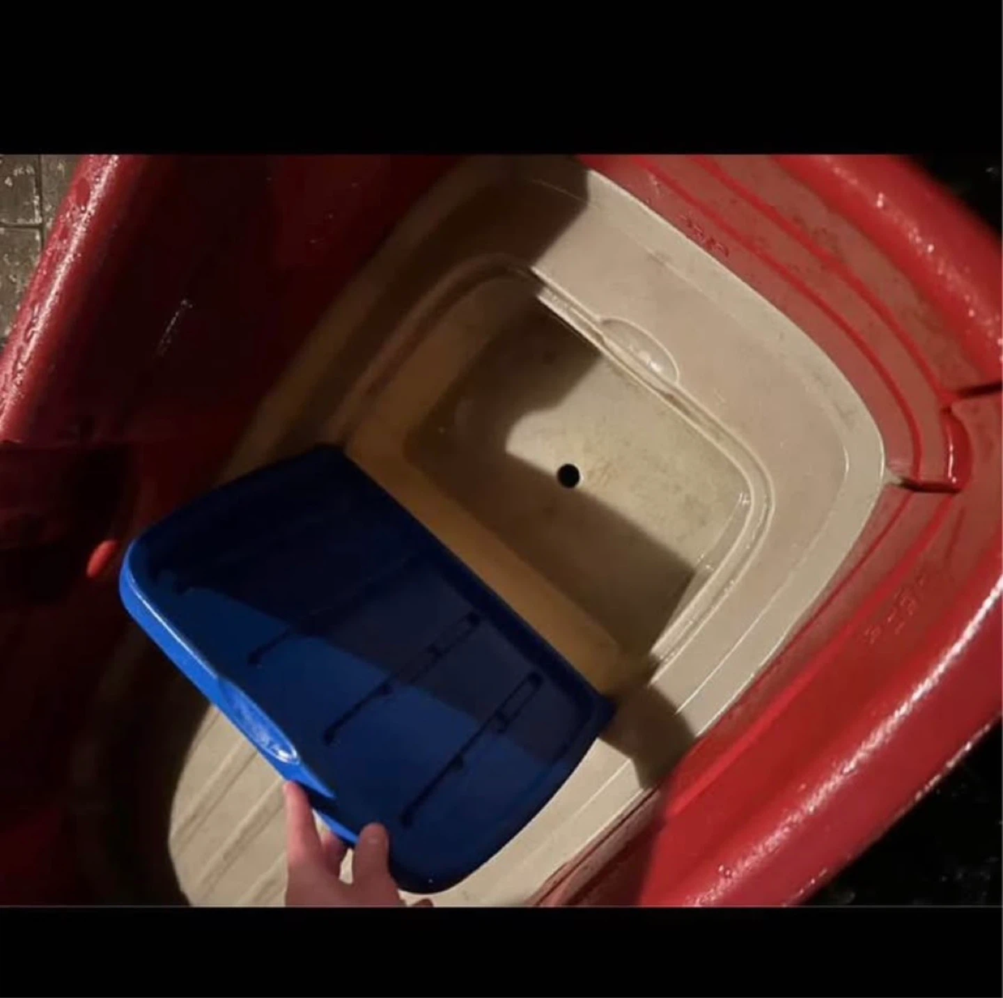 Radio Flyer Red Classic Wagon - photo 5