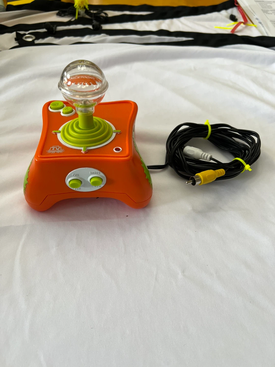 Vintage Nickelodeon TV Plug N Play Video Game Controller