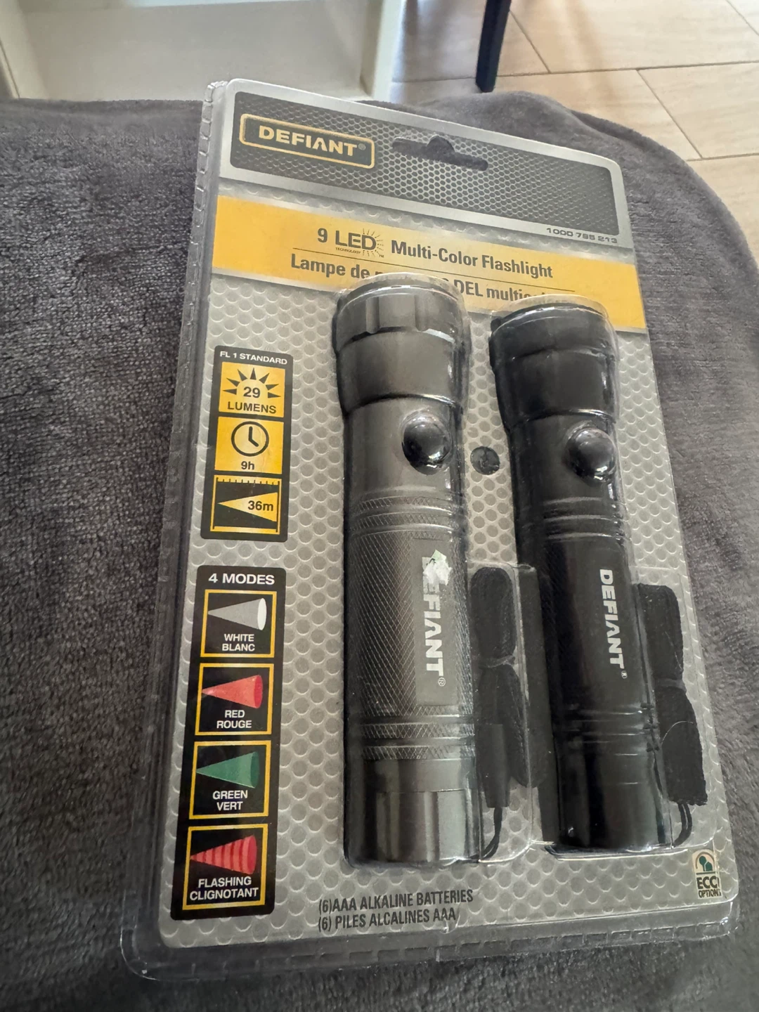 Defiant 9 LED Multi-Color Flashlights (2 Pack) - photo 3