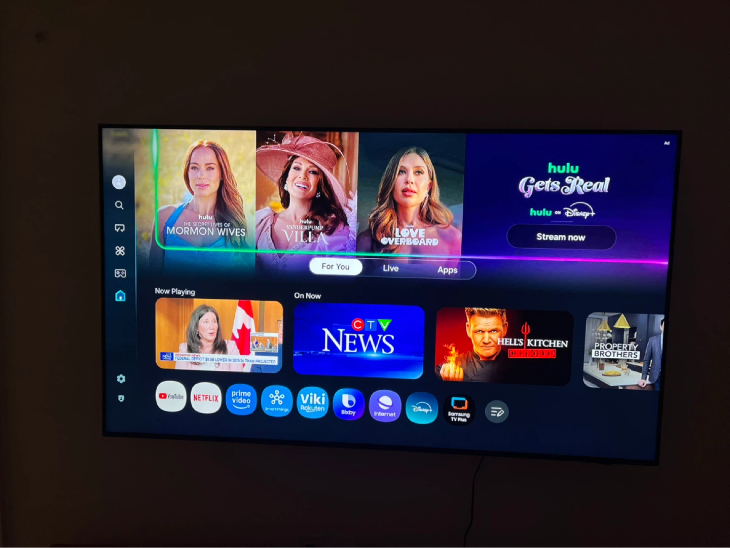 Samsung 65inch QLED Q7F 4K Smart TV - photo 2