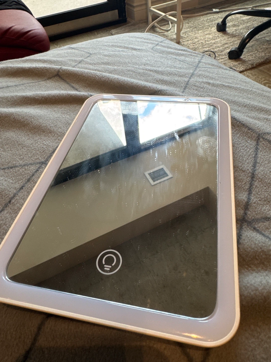 MINISO LED Lighted Makeup Mirror CA7302